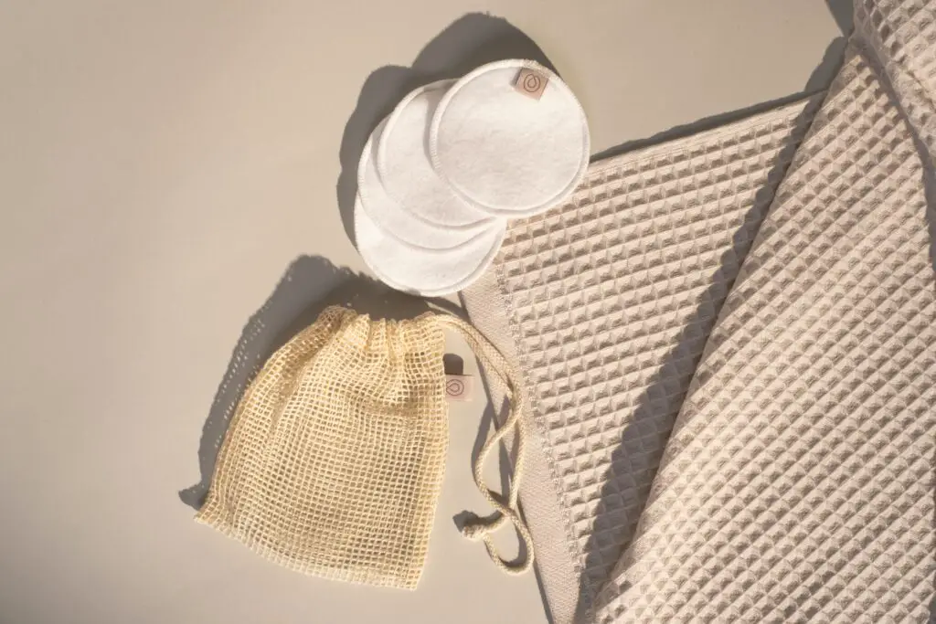 Your Easy Guide to Water Only Face Washing (with hacks)! | Living, by Maggie